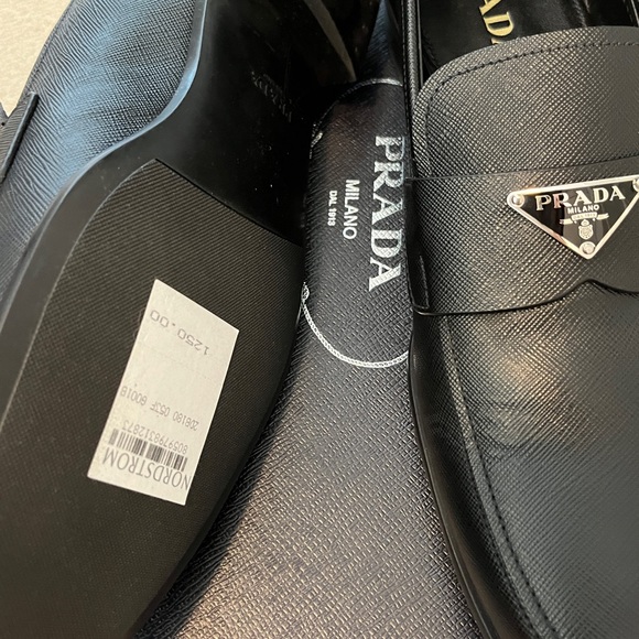 NEW PRADA Saffiano Leather Loafers - Men’s Size 12 (US) - Picture 5 of 5
